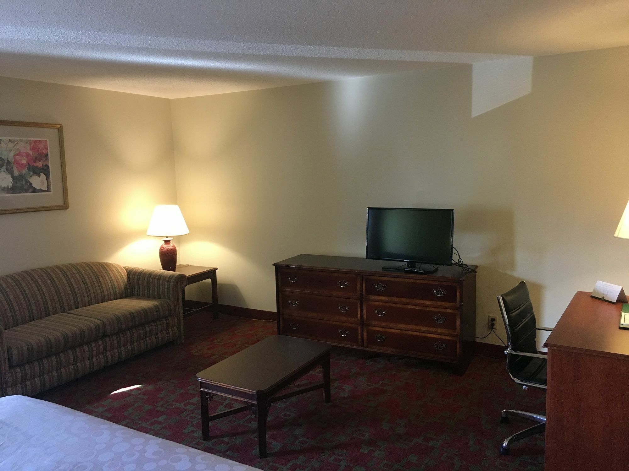 Quality Inn & Suites Милуоки Экстерьер фото